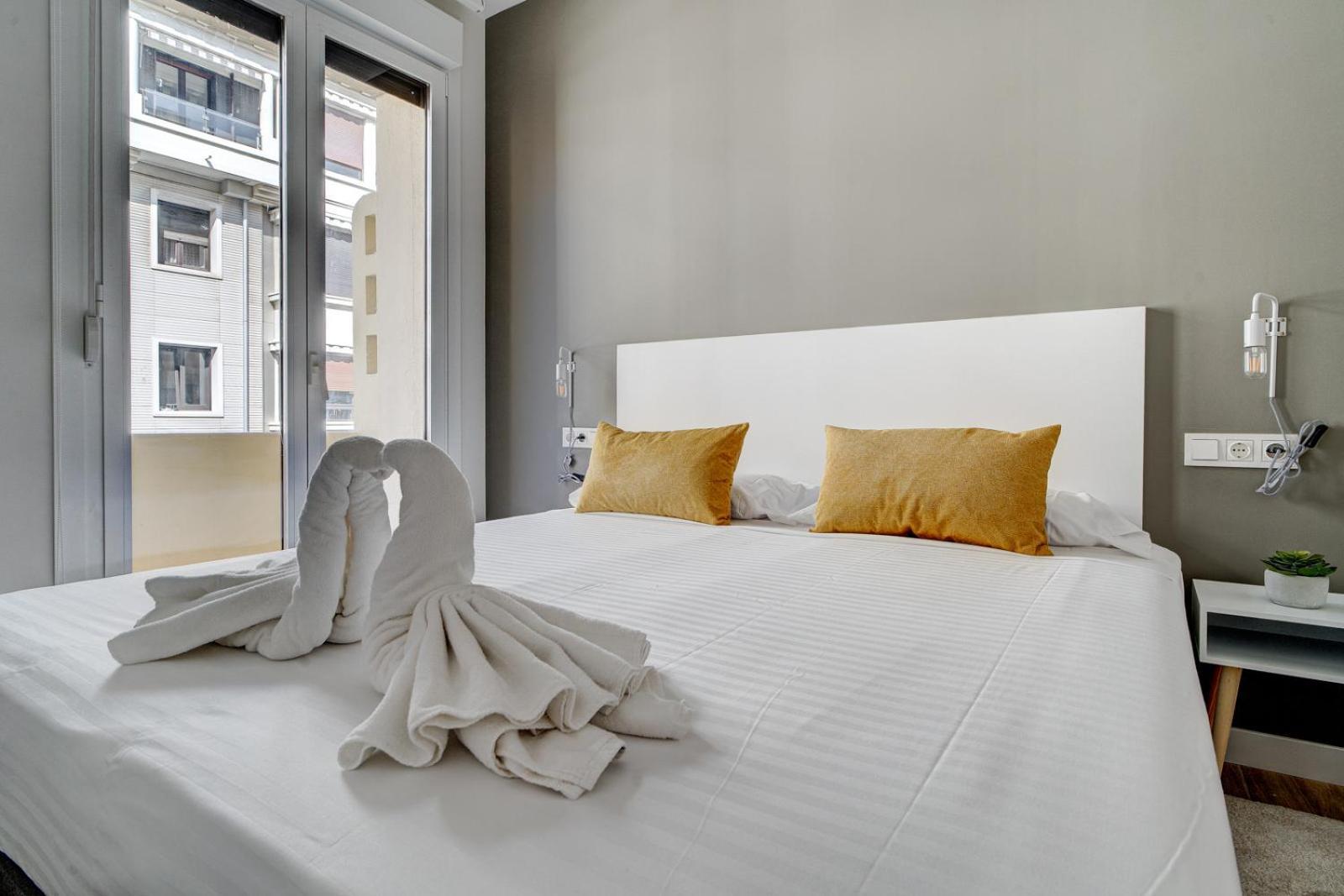 Apartamentos Gran Via By Sanse Holidays Сан-Себастьян Экстерьер фото