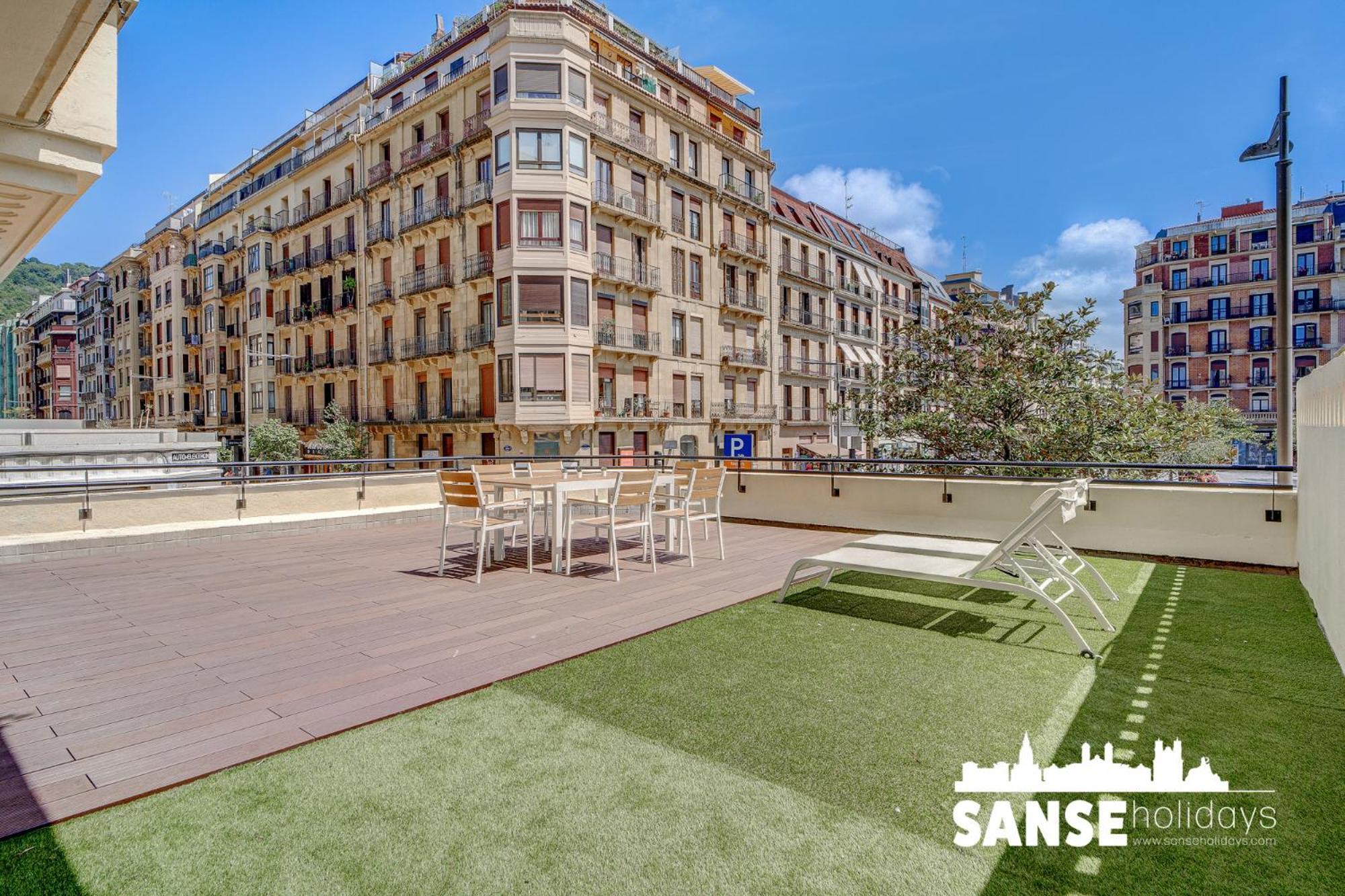Apartamentos Gran Via By Sanse Holidays Сан-Себастьян Экстерьер фото